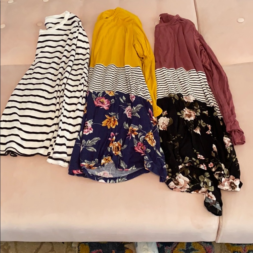 Three shirts!! Good condition!!
